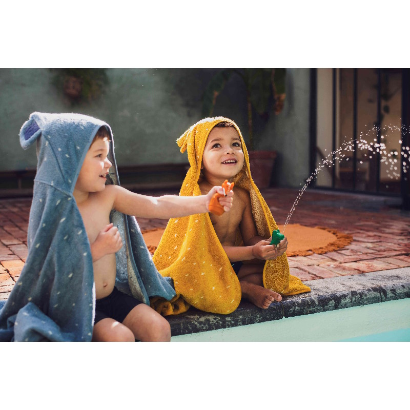 Jouet de bain aspergeur Mme Eléphant & Mr Crocodile – Trixie Baby – Image 4