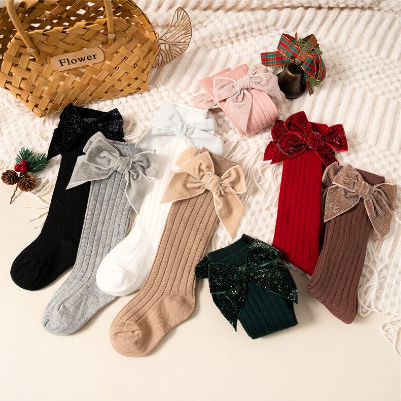 Chaussettes Hautes De Noël Avec Nœud Pailleté – Image 4